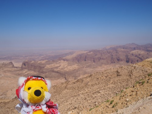 Auf der uralten Königstraße, am zweithöchsten Punkt Jordaniens 